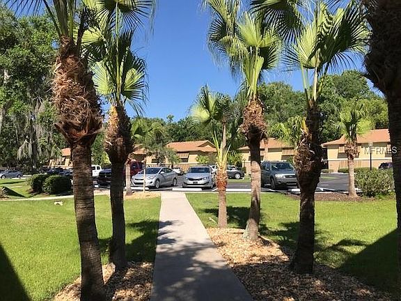 2nd image of 130 Jasmine Woods Ct APT 5D