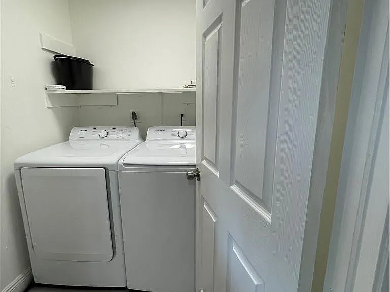 4174 SW 51st St #2 — Photo 7