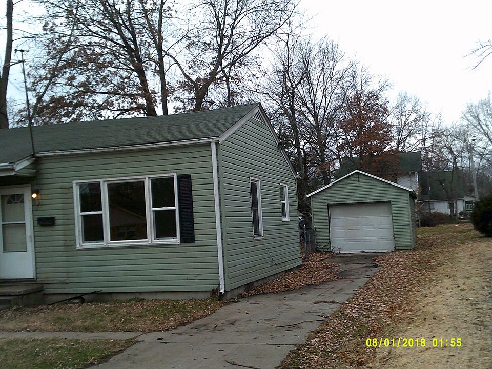 2nd image of 805 Jewell Ave