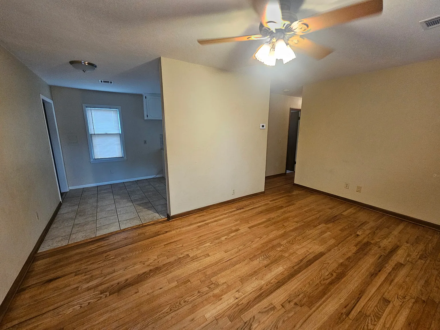 ES - 7002 Northwest 61st Terrace - 1 — Photo 2