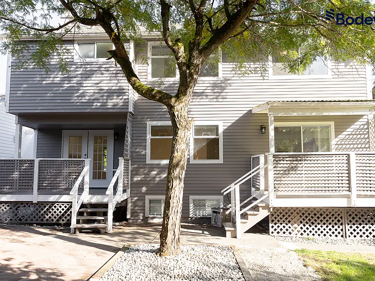 32XX Bermon Pl — Photo 26