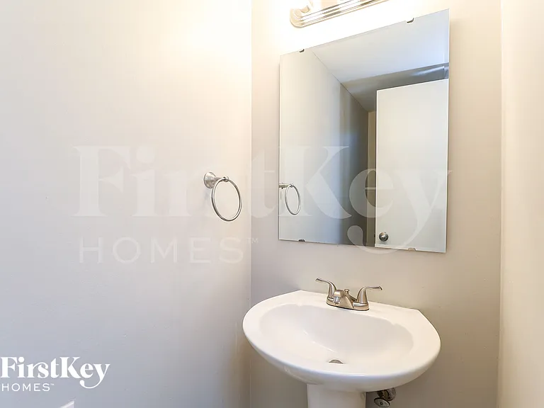 13507 Idlefield Ln — Photo 17