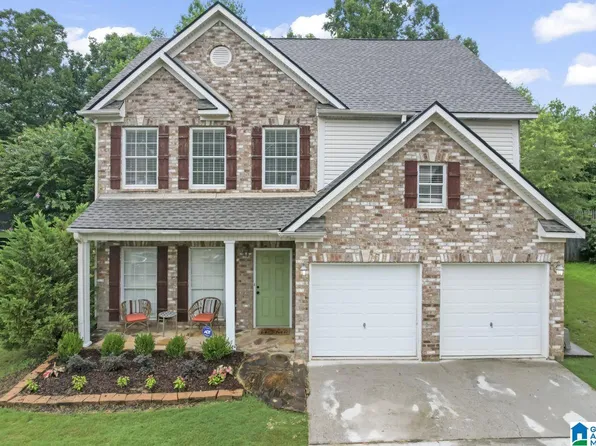 568 Forest Lakes Dr, Sterrett, AL 35147