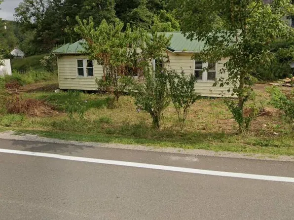 10937 Spencer Rd, Le Roy, WV 25252