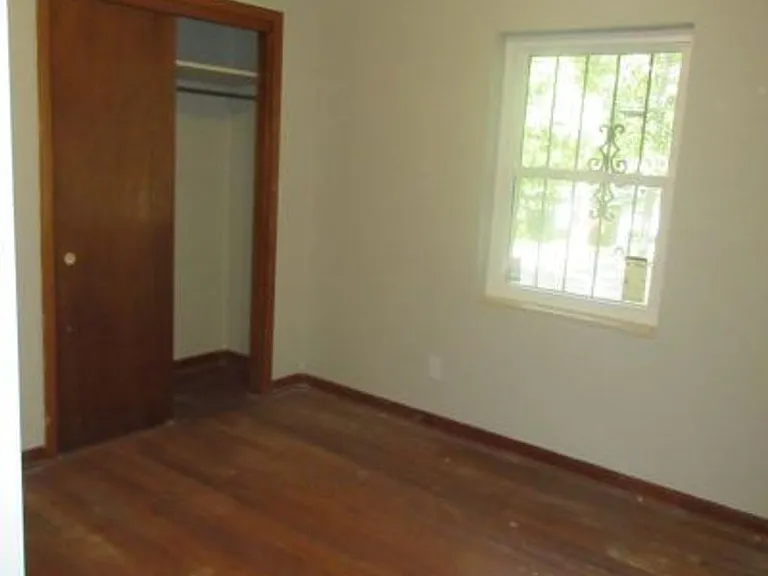 832 Arkansas St — Photo 7