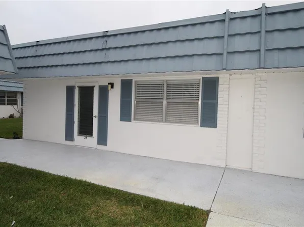 1901 Andover Way APT 28, Sun City Center, FL 33573
