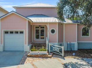 27 Chapel Hill Rd, Bay Saint Louis, MS 39520