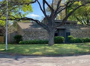 1804 Ridgebrook Dr, Arlington, TX 76015