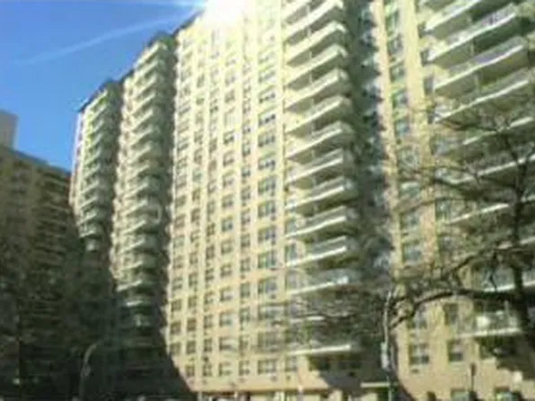 1311 Brightwater Avenue image 1 of 1