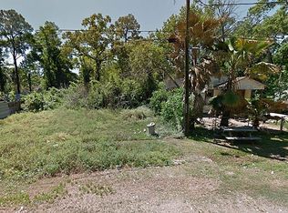 6914 Weyburn St, Houston, TX 77028