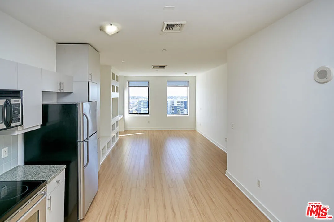 1 bed, 1.0 bath, 710 sqft, $2,650 — Photo 3