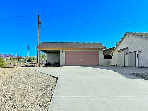 5th image of 1096 Sunny Ridge Dr