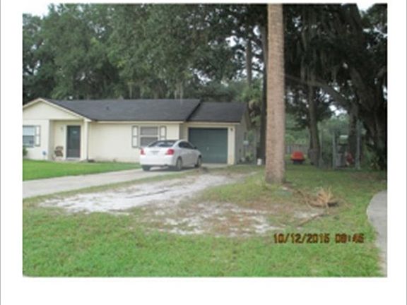 3rd image of 109 Rollins St