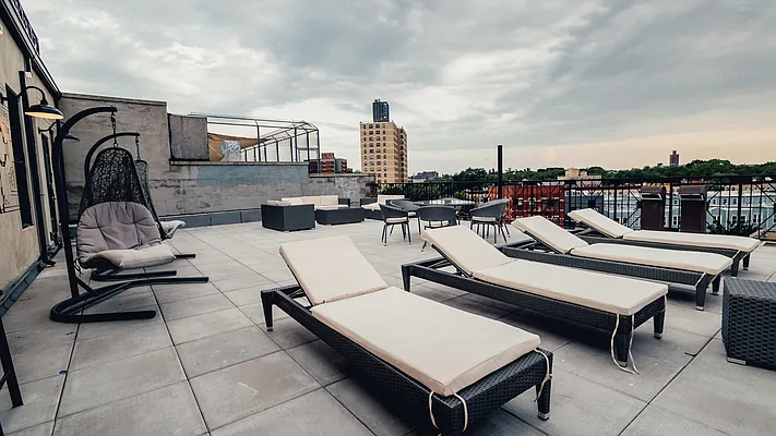 Rented by Pear NYC LLC | media 28