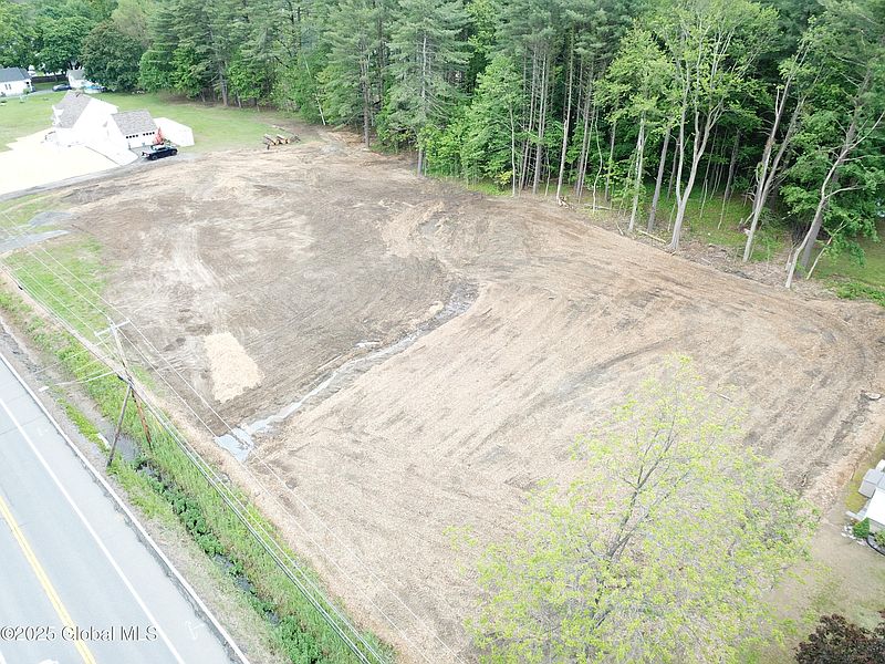 3rd image of 5115 Western Turnpike