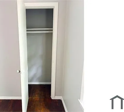 422 Beech St — Photo 8