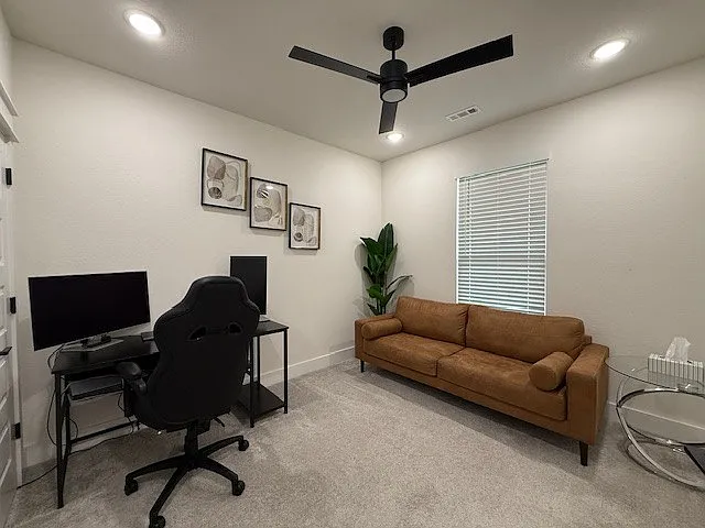 2061 Larry Ln — Photo 15