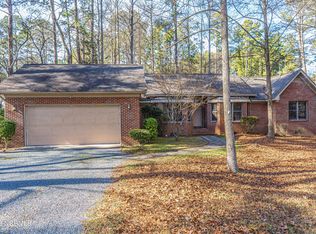 5 Gingham Ln, Pinehurst, NC 28374