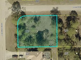 331 Columbus Blvd S, Lehigh Acres, FL 33974