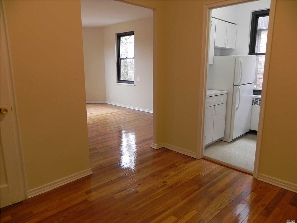 1st image of 21 Schenck Ave APT 2BD