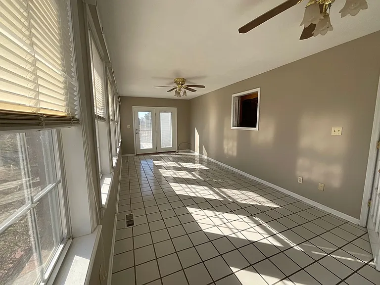 30272 Highway 95 N — Photo 12