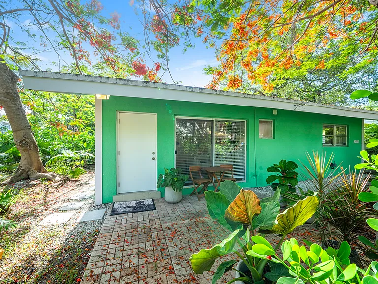 3050 Bird Ave — Photo 19