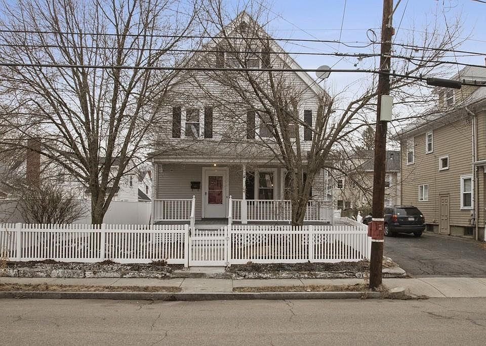 1st image of 104 Thacher St