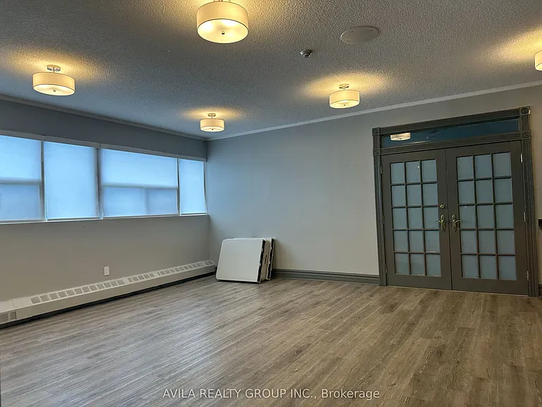 2900 Battleford Rd #210 — Photo 39