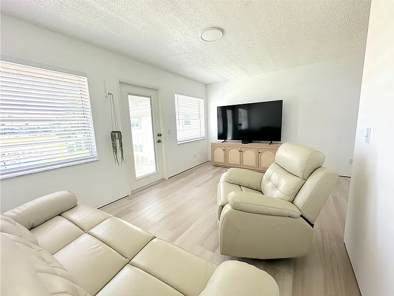 36 Vista Gardens Trl #204 — Photo 5