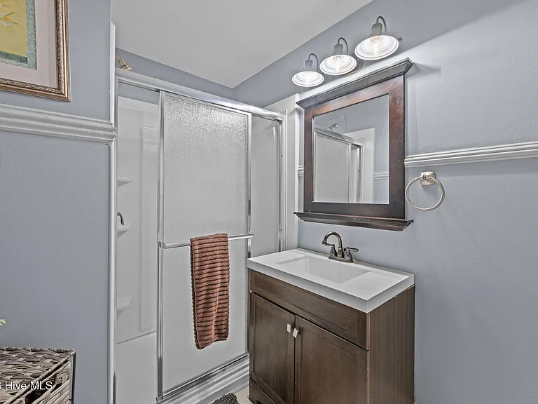 411 George St #2 — Photo 11