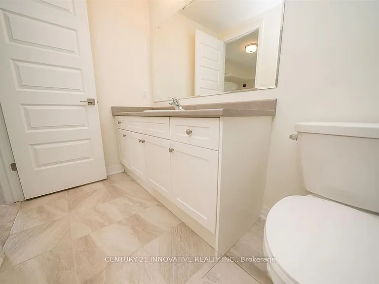 58 Adam Sellers St #212 — Photo 29