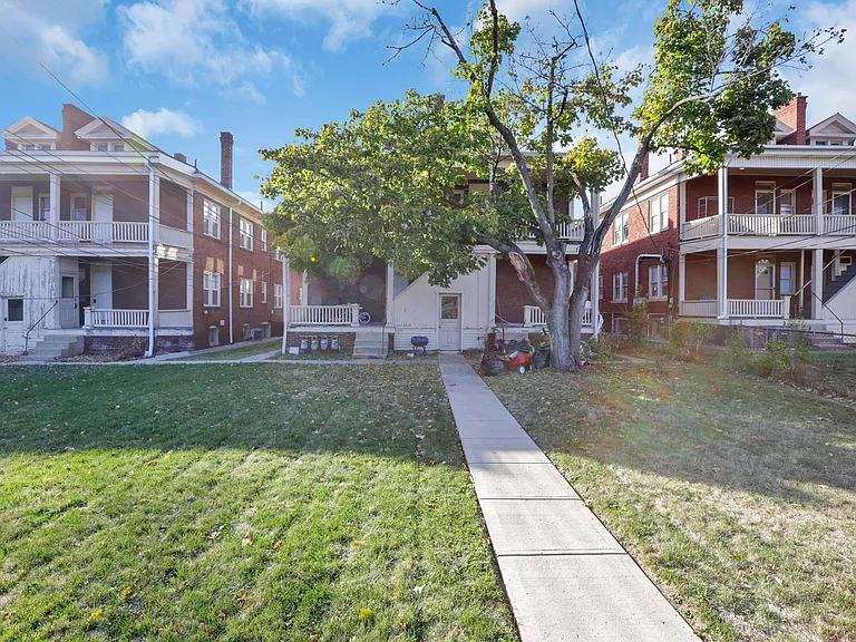 58 Winner Ave — Photo 25