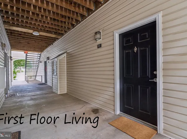 504 Sunset View Ter SE Unit 103, Leesburg, VA 20175