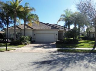 11113 Oxbridge Way, Fort Myers, FL 33913