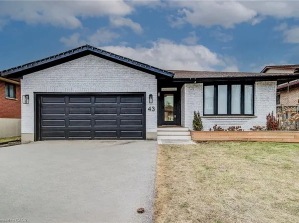 43 Southview Cres, Cambridge, ON N1P 1A3