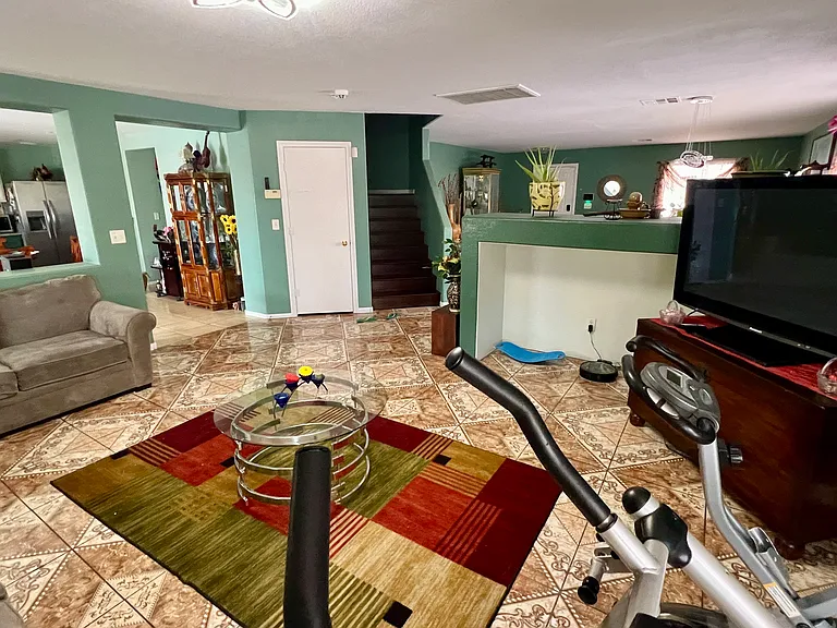 4933 Naff Ridge Dr — Photo 18