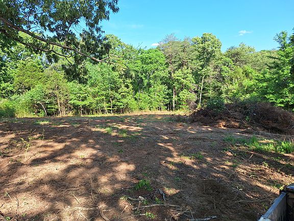 5th image of 1 Bone Cave Rd