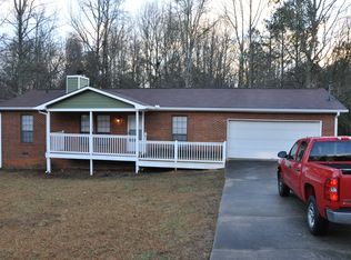 95 Ebenezer Dr, Newnan, GA