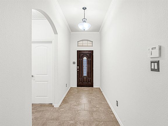 4th image of 20731 Blue Flagstone Ln