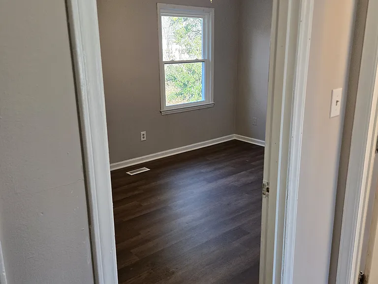 203 Shiloh Dr #E — Photo 11