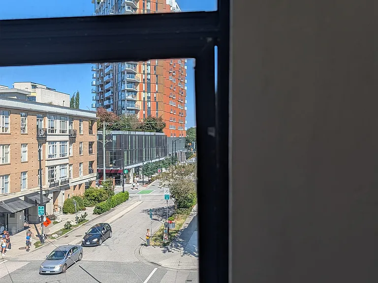 2603 Main St #9 — Photo 12