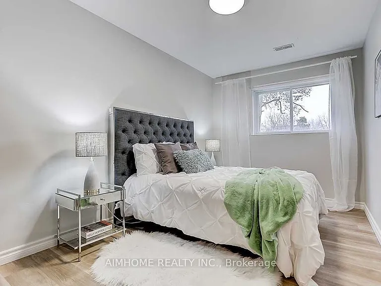 199 Edmonton Dr — Photo 6