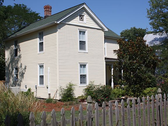 Side front view/ home