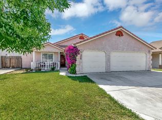 340 San Tropez Dr, Hollister, CA 95023