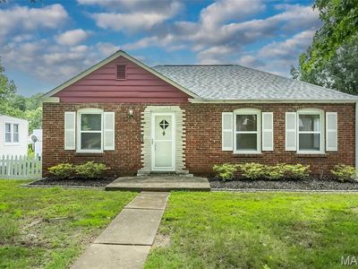7040 Rhodes Ave, Saint Louis, MO, 63123