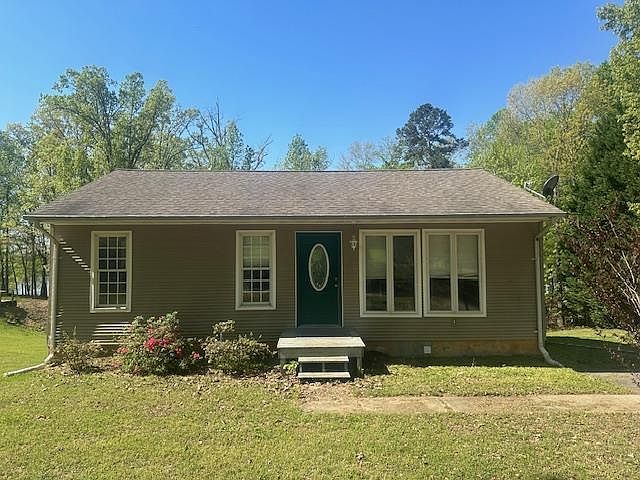 1st image of 209 River Oak Dr