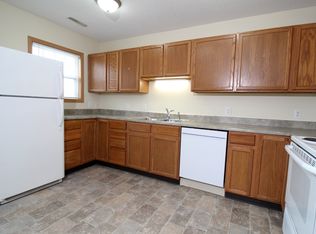 Lyn Crossing, Des Moines, IA 50320