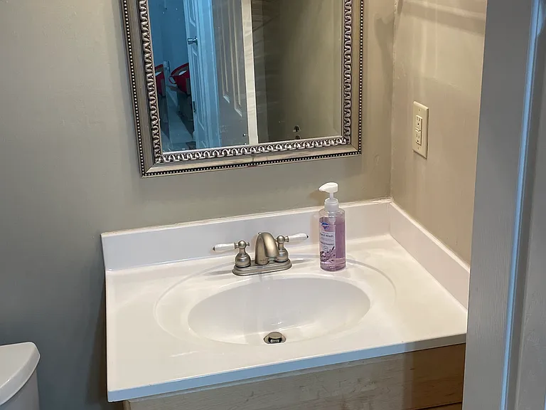 116 Edgewater Ln — Photo 15