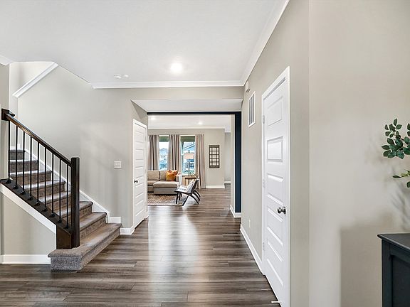 5th image of 10372 Grimshaw Dr
