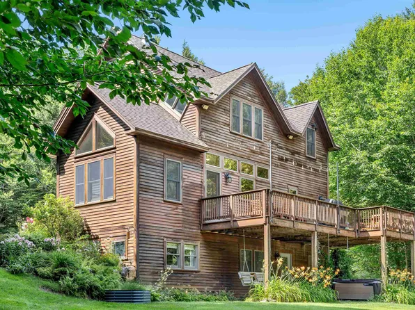 111 Pine Tree Lane, Fayston, VT 05560